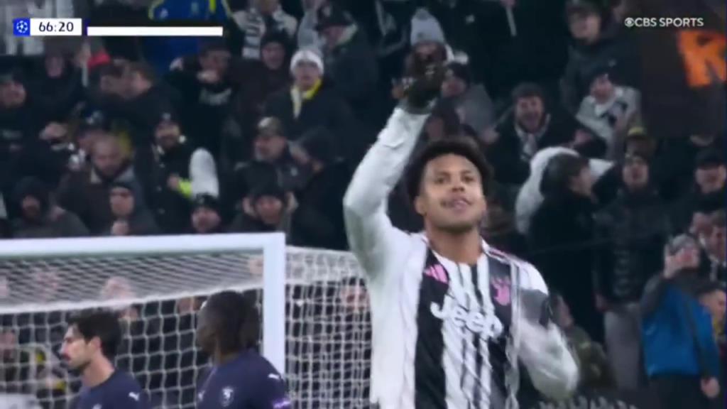 尤文67分钟打破僵局!麦肯尼禁区内转身小角度抽射破门!