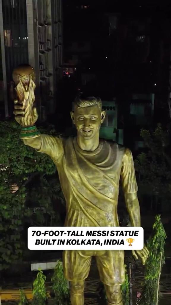 印度建超21米高梅西世界杯捧杯雕像！梅西印度行将亲自揭幕！