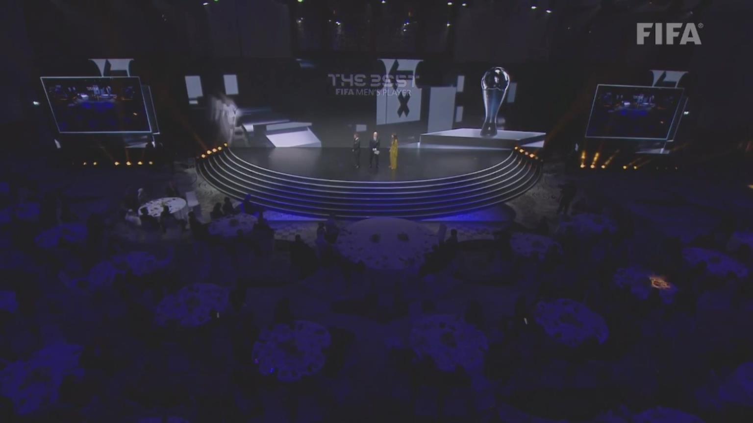 登峰造極！登貝萊榮膺2025年FIFA年度最佳球員，為90后首人