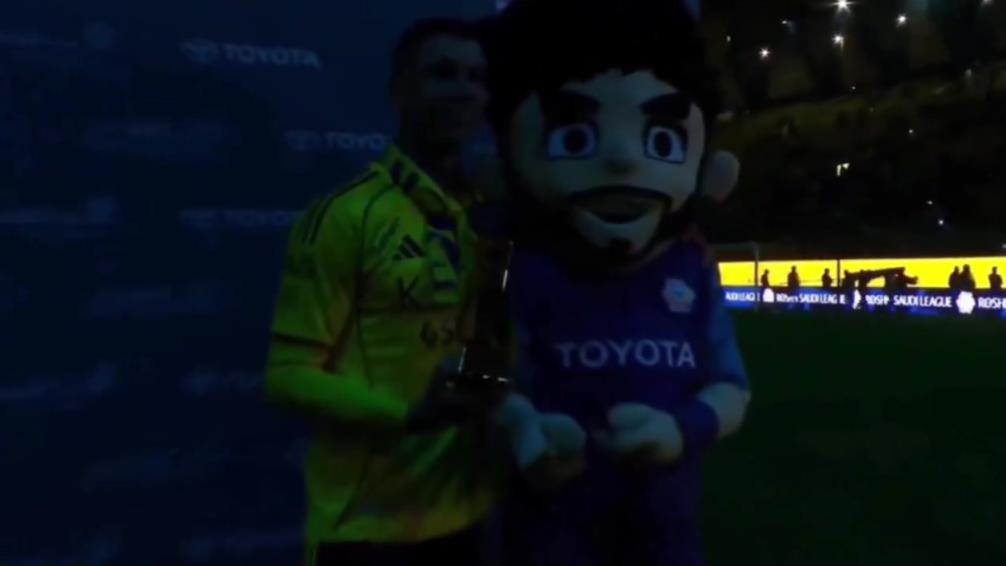 实至名归！C罗梅开二度荣获本场全场最佳球员奖