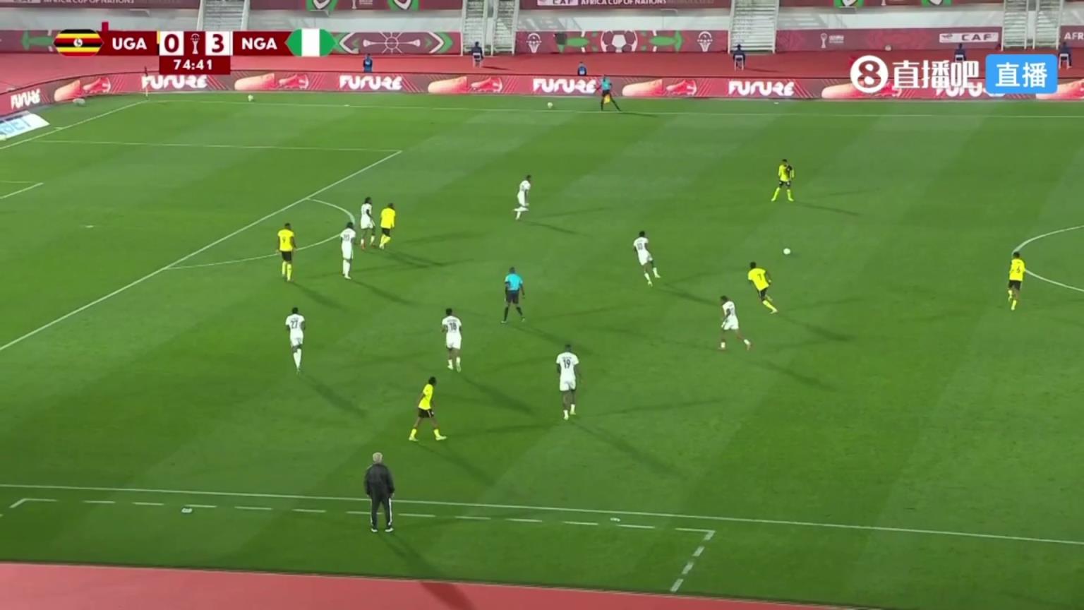 乌干达1-3扳回一城!马托-罗杰斯单刀挑射破门! 乌干达1-3扳回一城!马托-罗杰斯单刀挑射破门!