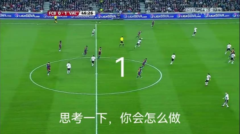 一個(gè)人帶球吸引五個(gè)人！名場(chǎng)面：小白哈維兩個(gè)人打穿整條防線！