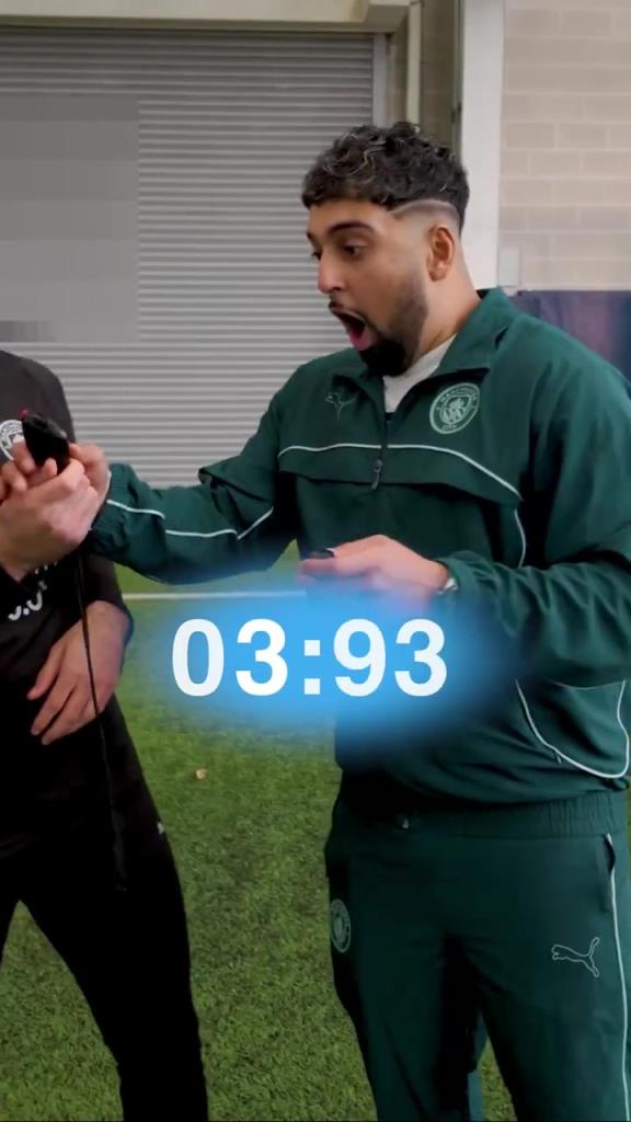 誰是掐表大師？曼城球員小挑戰(zhàn)：誰能精準控到5秒？