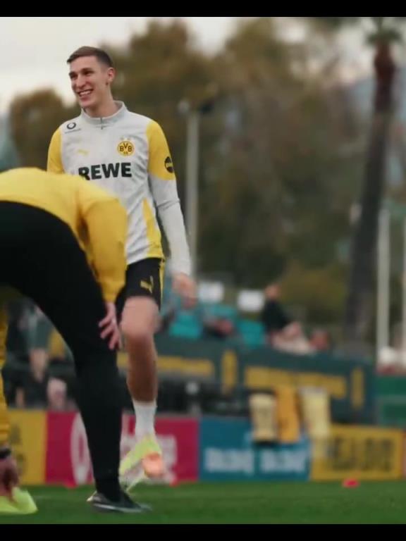 吉祥物也不閑著！多特蒙德最新訓(xùn)練小樣！