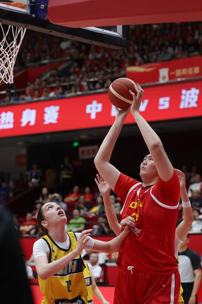 兩場熱身賽獨攬34分，張子宇成年國家隊首秀驚艷