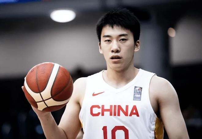 歐洲拉練最大收獲！王俊杰得分籃板防守兼?zhèn)?，鎖未來四號位大核？