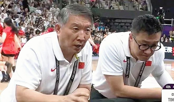 宫鲁鸣4大败笔揭晓！重用李缘，让张子宇韩旭担责，球迷想念李梦