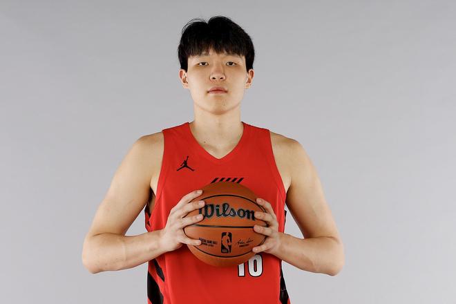 楊瀚森已從波特蘭回到青島 中國男籃亞洲杯需要他扮演更重要角色