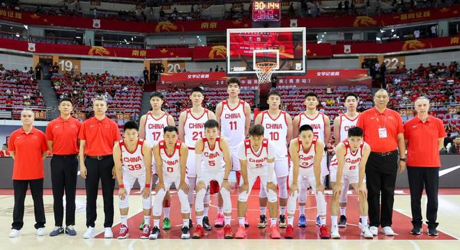 男籃大勝波黑20分！高詩巖11分基本鎖定大名單，郭士強要淘汰5人