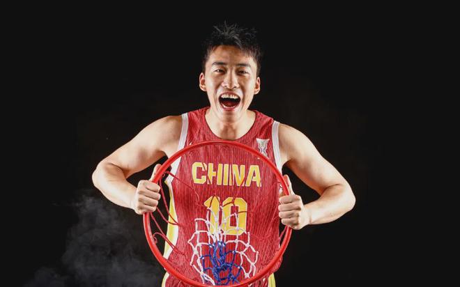 10人留洋！中國男籃終于走出去了<div   id=