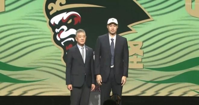 意外！同曦男籃官宣：新科29號秀劉仁斌沒有通過體檢未能簽約