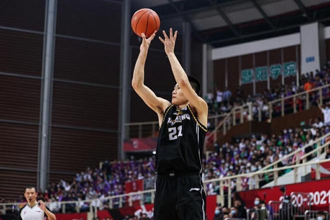 提前1年回歸！吳昌澤23年赴吉林時租借期為3年 如今重回遼籃