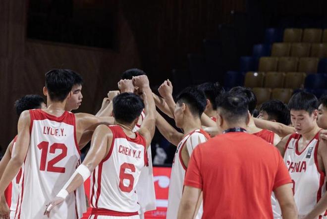 準備爭冠！中國U16男籃下半場發(fā)力大勝新西蘭 昂首挺進決賽！
