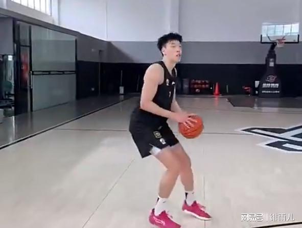 終于來了！廣東最強3D鋒線正式崛起，這可是杜鋒的爭冠法寶！