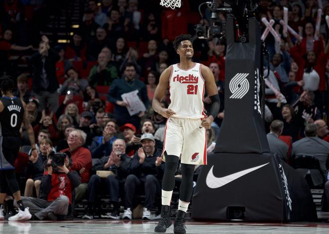 媒体人：上海男篮邀请前NBA球员怀特塞德前往日本随队试训