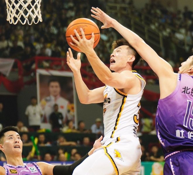 遼寧85-79北控迎4好消息！王嵐嵚+張陳治鋒證明自我，付豪穩(wěn)輸出