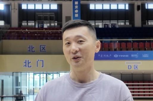刘炜谈夏训：很多老将和伤员没有练足，新赛季会强调抓体能