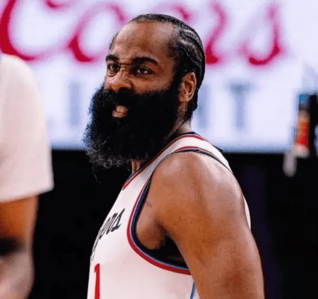 惨遭四连败，快船从宇宙航母变成小破船，沦为西部倒数第三！