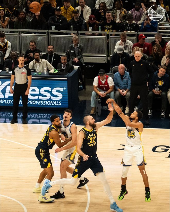 11分逆轉(zhuǎn)！步行者拿下勇士收獲賽季首勝，西卡27+5庫里24分