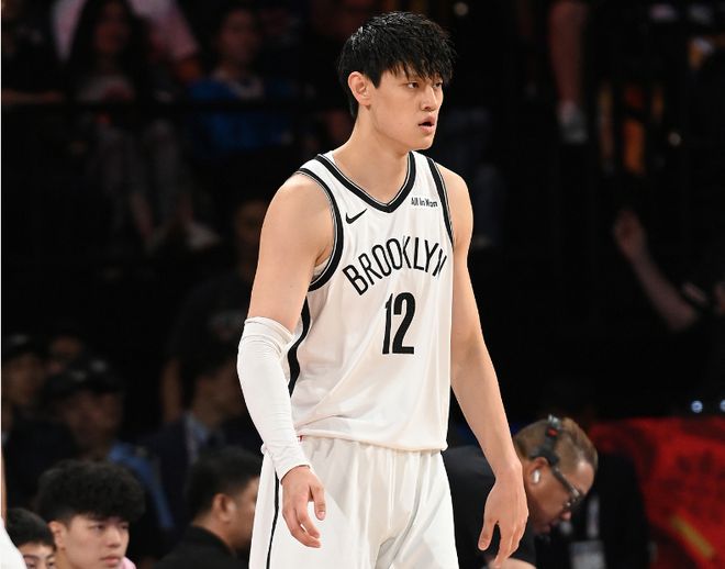 中國賽-曾凡博0分3犯規籃網加時惜敗太陽 布克18分托馬斯22分