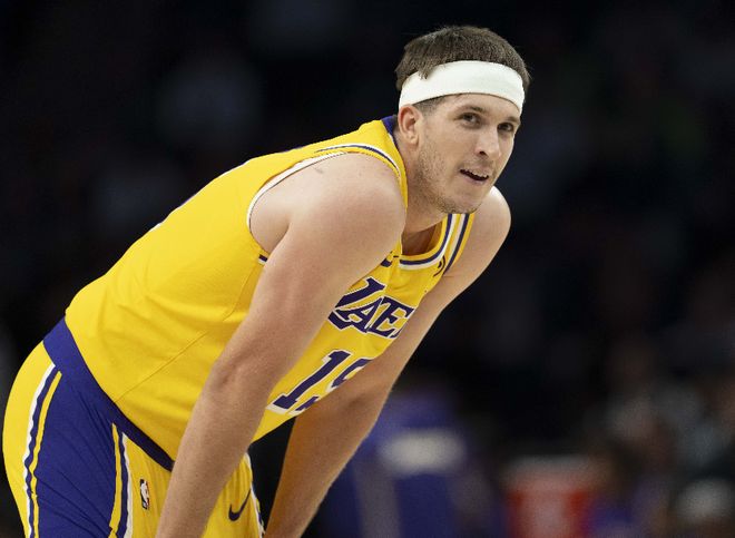 湖人92-121雷霆 球員評價：1人勉強及格，9人崩盤