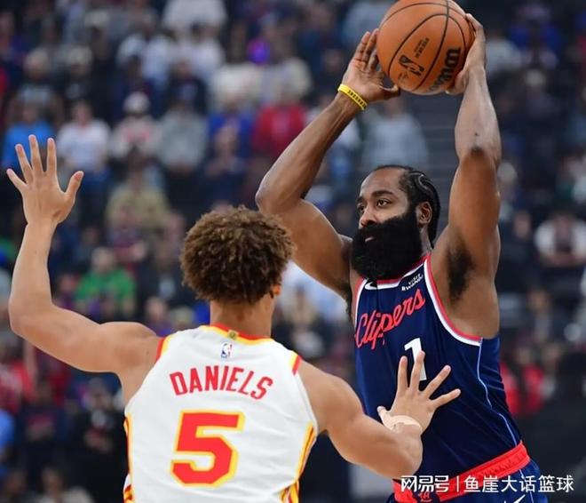 哈登講一事實，祖巴茨說快船提升點！盧指導(dǎo)無奈，一人該減少使用