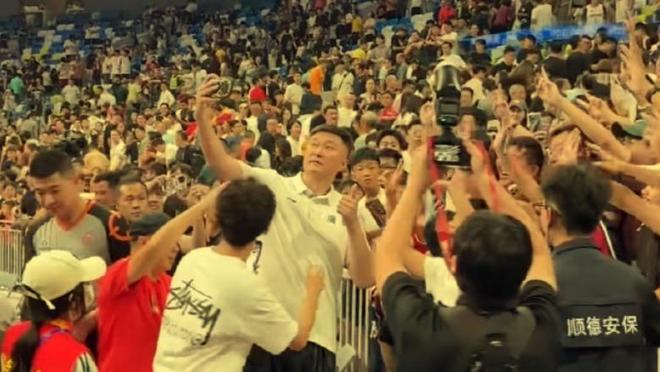 廣東七連勝！但是球迷卻感覺被耍了，相關(guān)方面的解釋讓人哭笑不得
