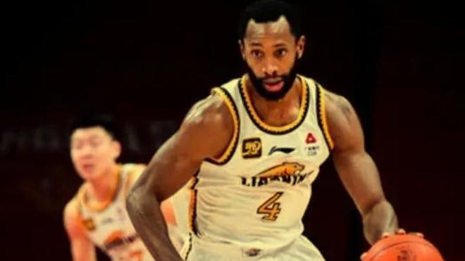 欢迎弗格回家，但未续约辽篮,也婉拒高诗岩,而是和扣篮王再续前缘