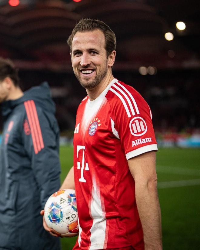 德甲替補戴帽，凱恩是繼9分鐘5球的萊萬之后拜仁第二人