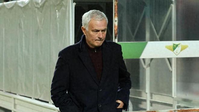 穆里尼奧強勢復(fù)蘇，本菲卡豪取8場不敗重燃爭冠希望