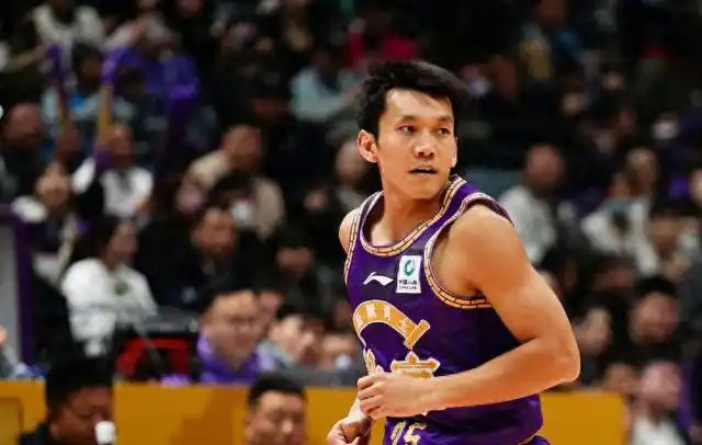 2个赛季合计出战8.6分钟有怨气？矣进宏社媒发布哑谜或暗讽北控