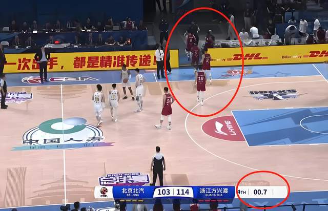 北京遭逆转心态崩了，不握手退场被许利民叫回，孙总大秋举动暖心