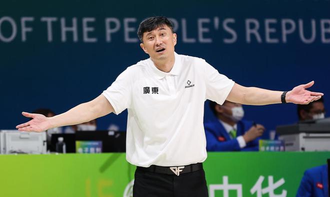 4强争霸！杜锋冠军不稳，周琦对阵北京双塔，广东中锋重回老东家