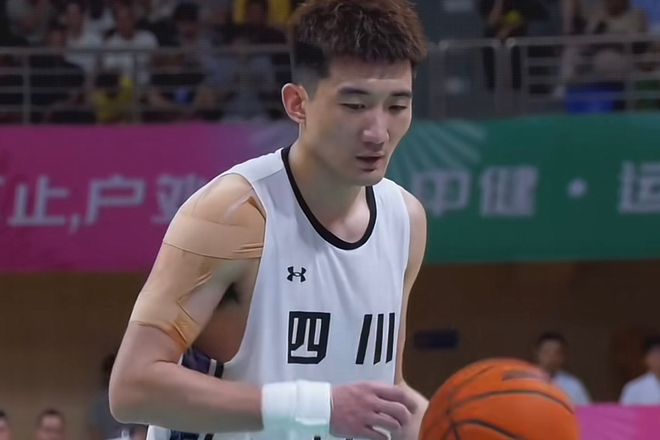 四川逆转山东！周琦轰19分20板统治内线，王牌后卫29+8+4大杀四方