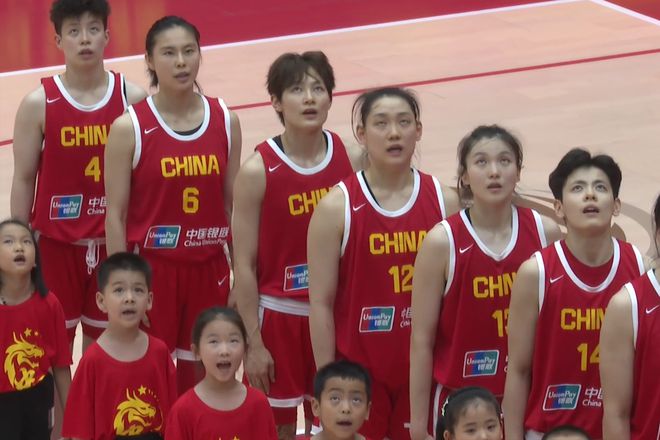 中国女篮大胜67分：张子宇16+7，杨力维复出，杨舒予22分6抢断