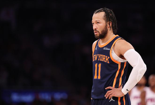 自97-98赛季以来，布伦森是NBA第三位季后赛前七战中末节总得分75+的球员