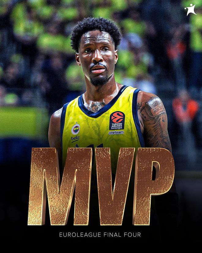 湖人旧将&欧篮MVP！绿军主帅马祖拉现场考察奈杰尔-海斯-戴维斯