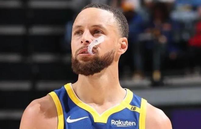 库里，你太狠了！NBA成立79年以来，唯一记录诞生了！