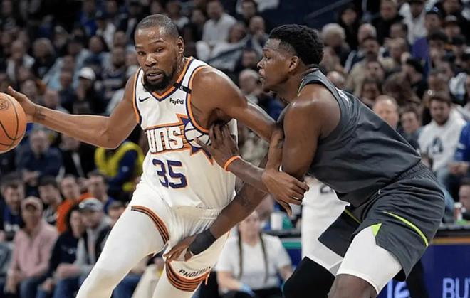 拒绝交易，确定留队！NBA最有种的球星诞生，你比詹杜更忠诚