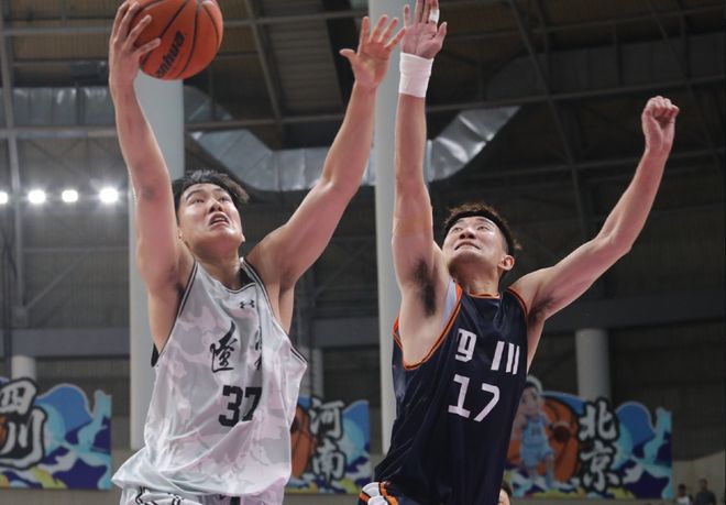 怪不得四川連年墊底！臥龍鳳雛合計(jì)9中1，CBA冠軍班底也帶不動(dòng)
