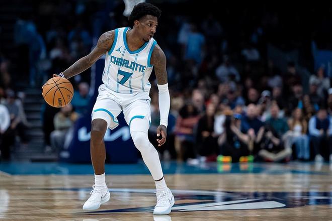 黃蜂裁掉前湖人二隊后場新星，他還能得到來自NBA球隊的合同嗎？