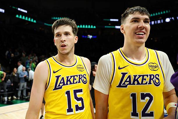 沉寂多场后,湖人侧翼新援终于打出了一场攻守兼备的全面表现?