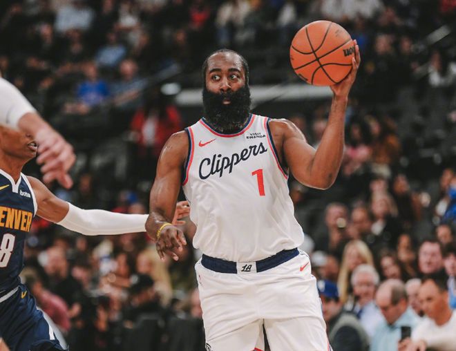 哈登5+5+11快船遭逆转惜败掘金 小卡17分约基奇12+9+6