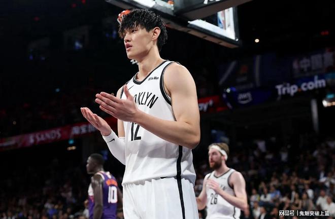 罚球绝杀！篮网逆转太阳！托马斯12中4 布克18+5+5 曾凡博被弃用