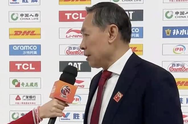 許利民：曾凡博確實(shí)非常優(yōu)秀，祝賀他回歸首秀奉獻(xiàn)如此精彩表現(xiàn)