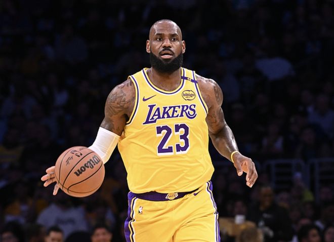 1胜5负！净输57分！这就是詹姆斯拿5300万年薪的原因