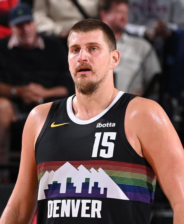 NBA最新MVP榜:约基奇反超亚历山大字母哥升榜首,东契奇第四