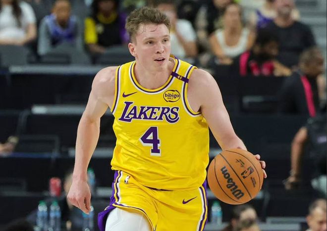 美记:湖人执行克内克特下赛季球队选项,价值420万美元