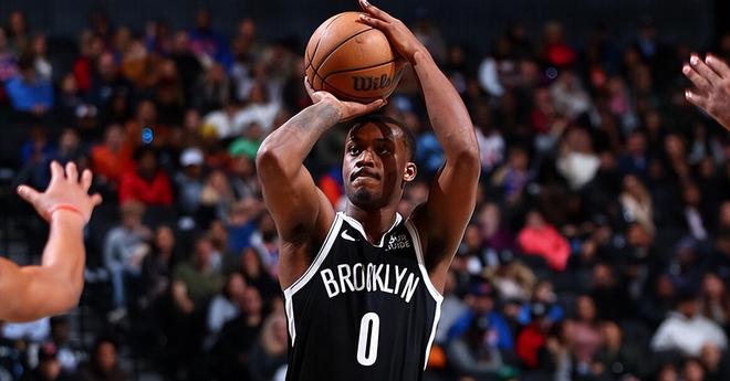 唏嘘啊！21岁新星短短2年时间，从全美第一，彻底沦为NBA边缘人！