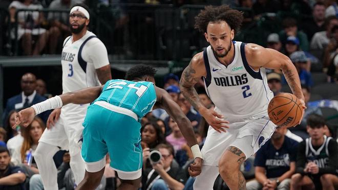 难搞，独行侠莱弗利二世揭示了戴维斯加盟后大个子阵容的挑战